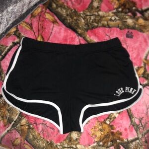 Love PINK shorts Victoria’s Secret size 2XL black and white